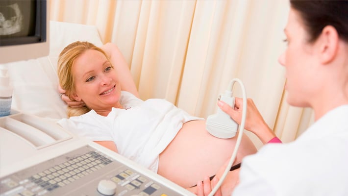 УЗИ в 3 триместре беременности - этапы процедуры